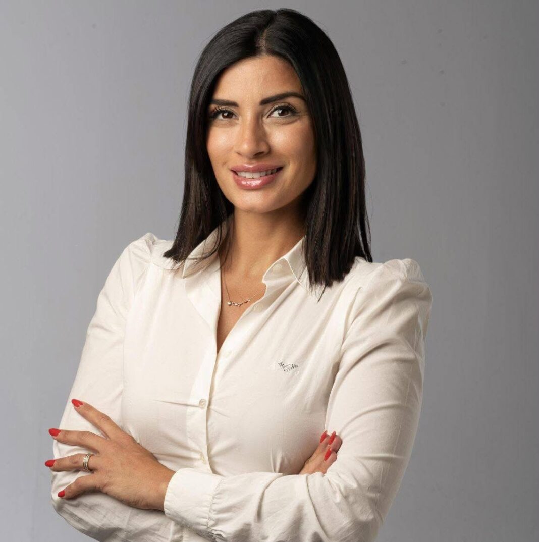CARMEN GIGLIOTTI, LA VOCE CIVICA DI ARPINO: “IL NOSTRO QUARTIERE NON VA PROMESSO, VA ASCOLTATO CARMEN GIGLIOTTI, LA VOCE CIVICA DI ARPINO: “IL NOSTRO QUARTIERE NON VA PROMESSO, VA ASCOLTATO